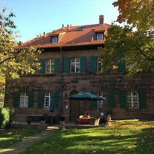 Homestay Forsthaus Zu Lichtenhof, Nuremberg